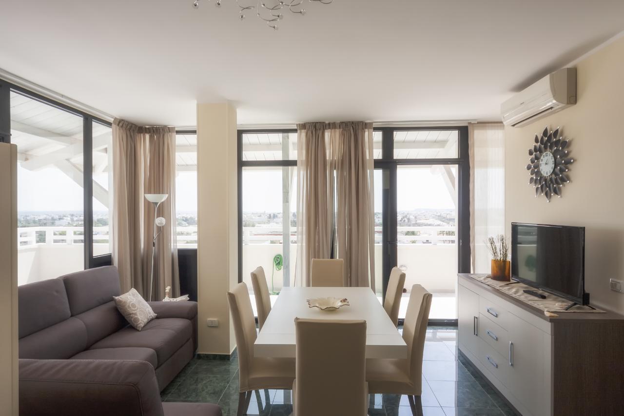 Attico Saker Apartment Ракале Екстериор снимка
